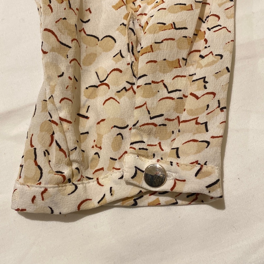 White House Black Market Long Sleeve Silk Blouse Size 0 - Picture 7 of 11